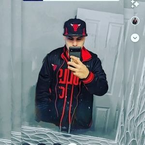 Meet your Posher, Luis